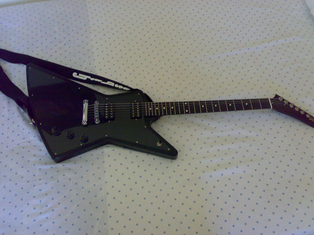 Black Gibson Explorer